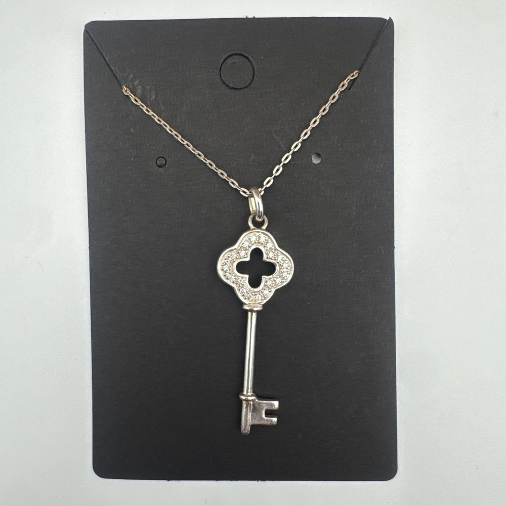 Vintage 925 marked LA Accented CZ Royal Key Sterling Silver Necklace 24"